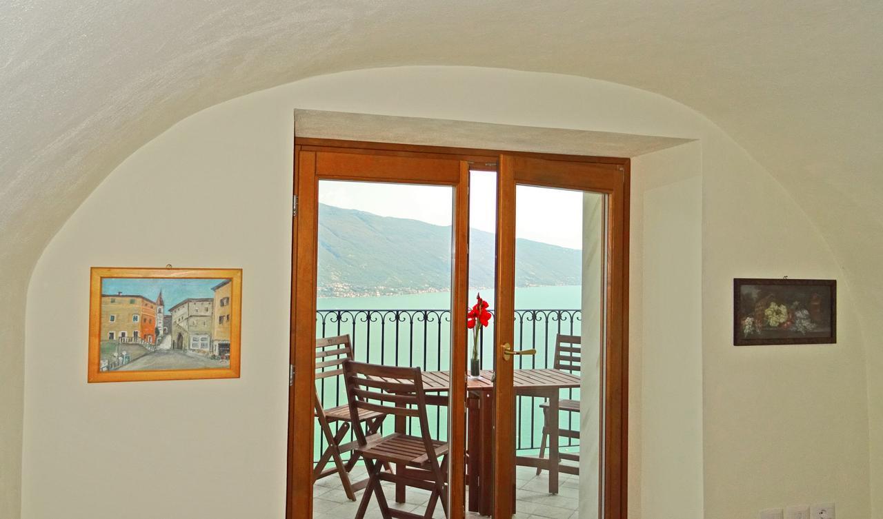 Casa De Pol Exclusive Lake View by Gardadomusmea Tremosine Exterior foto